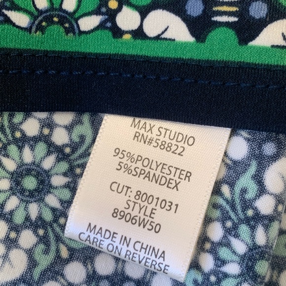 Max Studio Dress - Picture 4 of 4